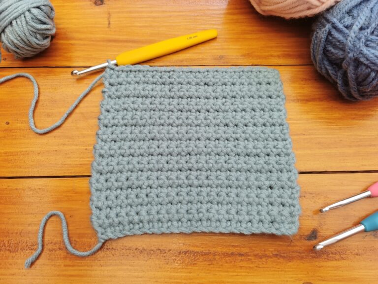 How to crochet: For Absolute beginners