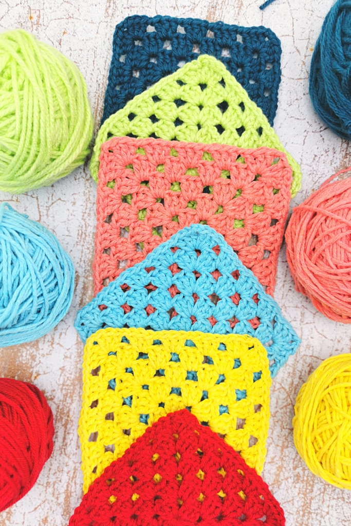 How to crochet a granny square for absolute beginners